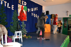 Little-Red-Riding-Hood-09